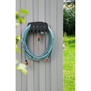 Gardena Wandschlauchhalter mit Schlauch Gardena Wandschlauchhalter mit Schlauch
