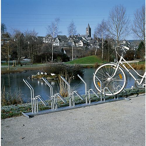 Bügelparker, 1-seitig, für Reifen bis B 55 mm, B 2250 x T 415 x H 560 mm, Stahl feuerverzinkt, 6 Einstellplätze, zerlegt