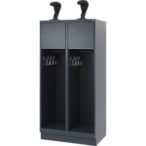 Feuerwehrspind C+P Evolo Youngster, 2 Abteile, mit Helmhalter, mit Sockel, B 800 x T 500 x H 1630 mm, RAL 7016 Anthrazitgrau