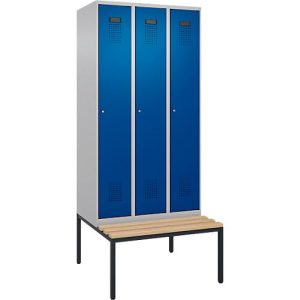 Kleiderspind C+P Evolo Plus, 3 Abteile, 300 mm Abteilbreite, mit untergebauter Sitzbank, B 900 x T 815 x H 2120 mm, Zylinder, weißaluminium/enzianblau Kleiderspind C+P Evolo Plus, 3 Abteile, 300 mm Abteilbreite, mit untergebauter Sitzbank, B 900 x T 815 x H 2120 mm, Zylinder, weißaluminium/enzianblau