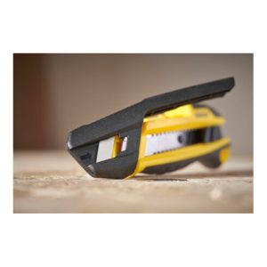 Stanley Cutter 18mm mit Schieber 35mm SB-verpackt Stanley Cutter 18mm mit Schieber 35mm SB-verpackt